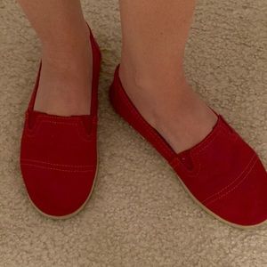 Red size 2 kids shoes